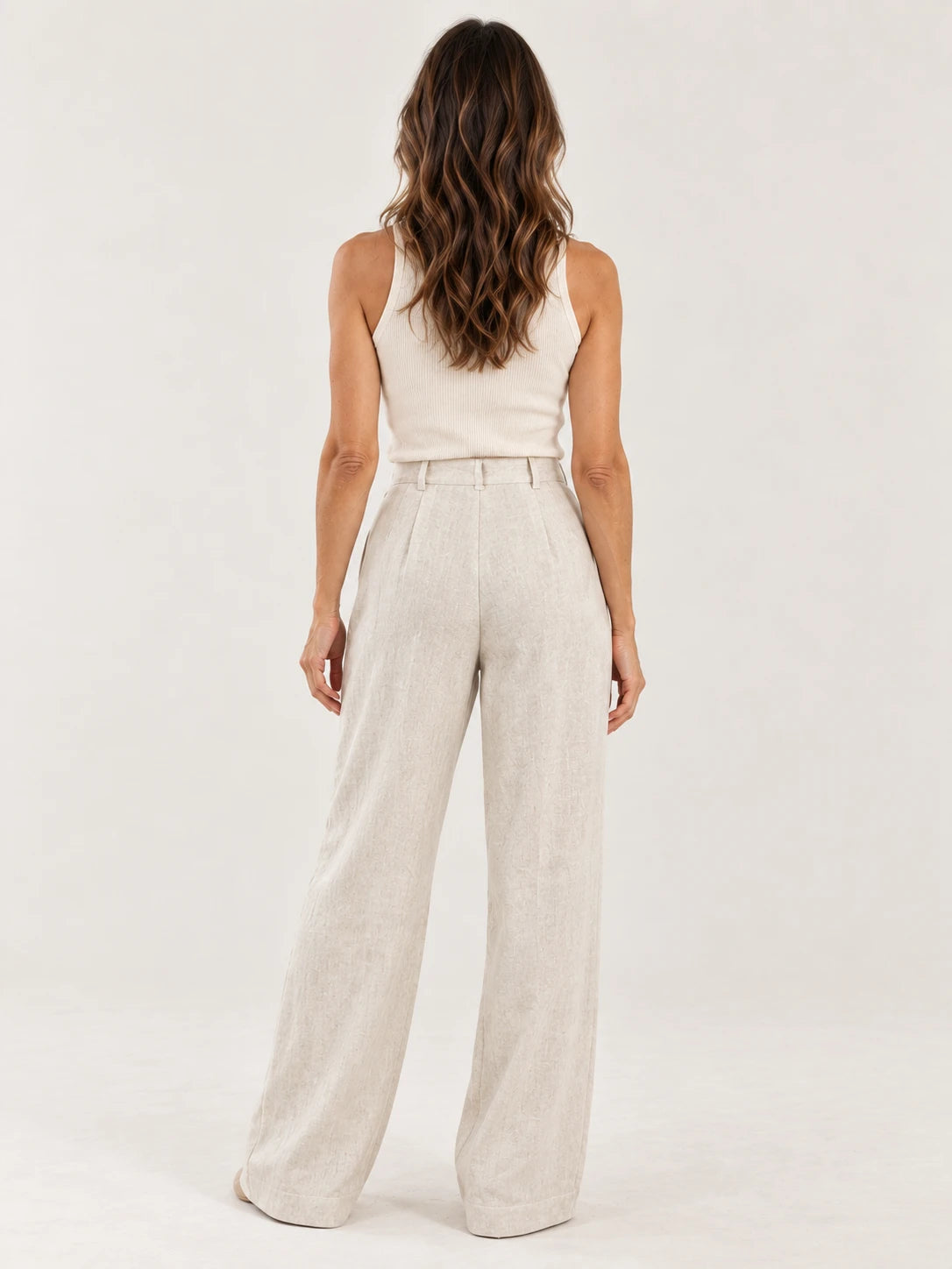 Calça Pantalona de Alfaiataria com Pregas Frontais