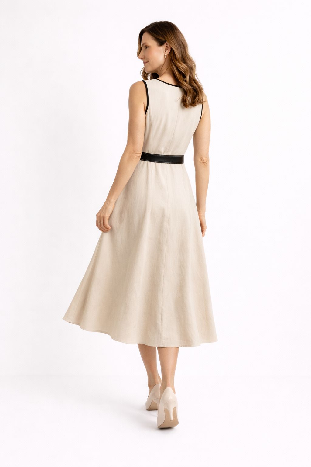 Vestido Midi Transpassado sem Mangas com Cinto